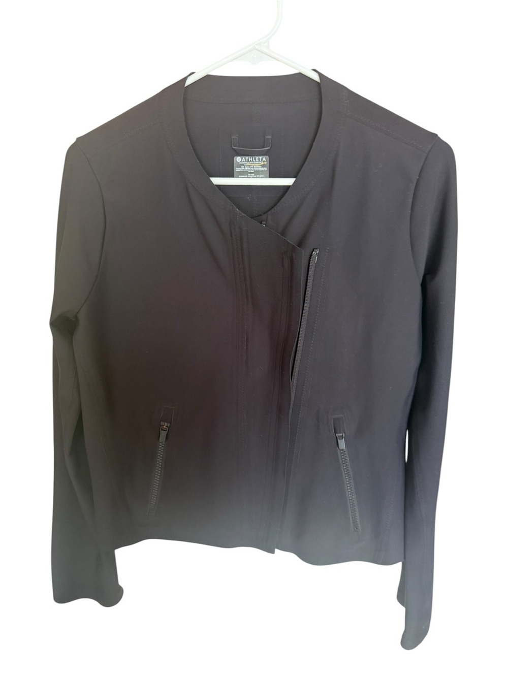 Athleta Women's Black Asymmetrical Zip Jacket size small EUC